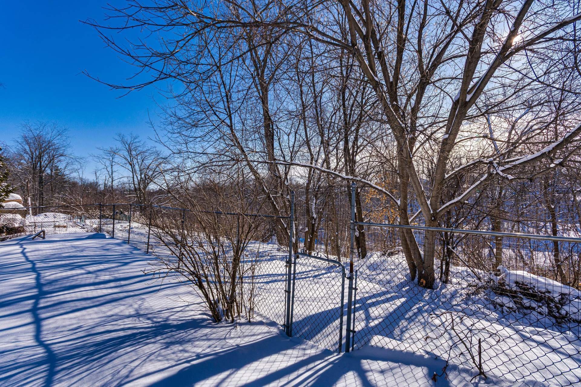 









82


Rue Vincent-Legris

,
Gatineau (Gatineau),




QC
J8P6X1

