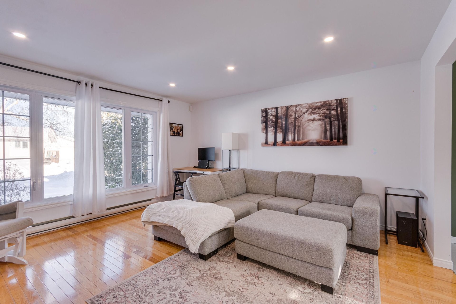









82


Rue Vincent-Legris

,
Gatineau (Gatineau),




QC
J8P6X1

