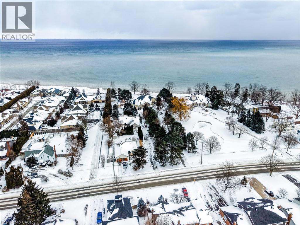 












10 JEANETTE Avenue

,
Grimsby,




Ontario
L3M5B8

