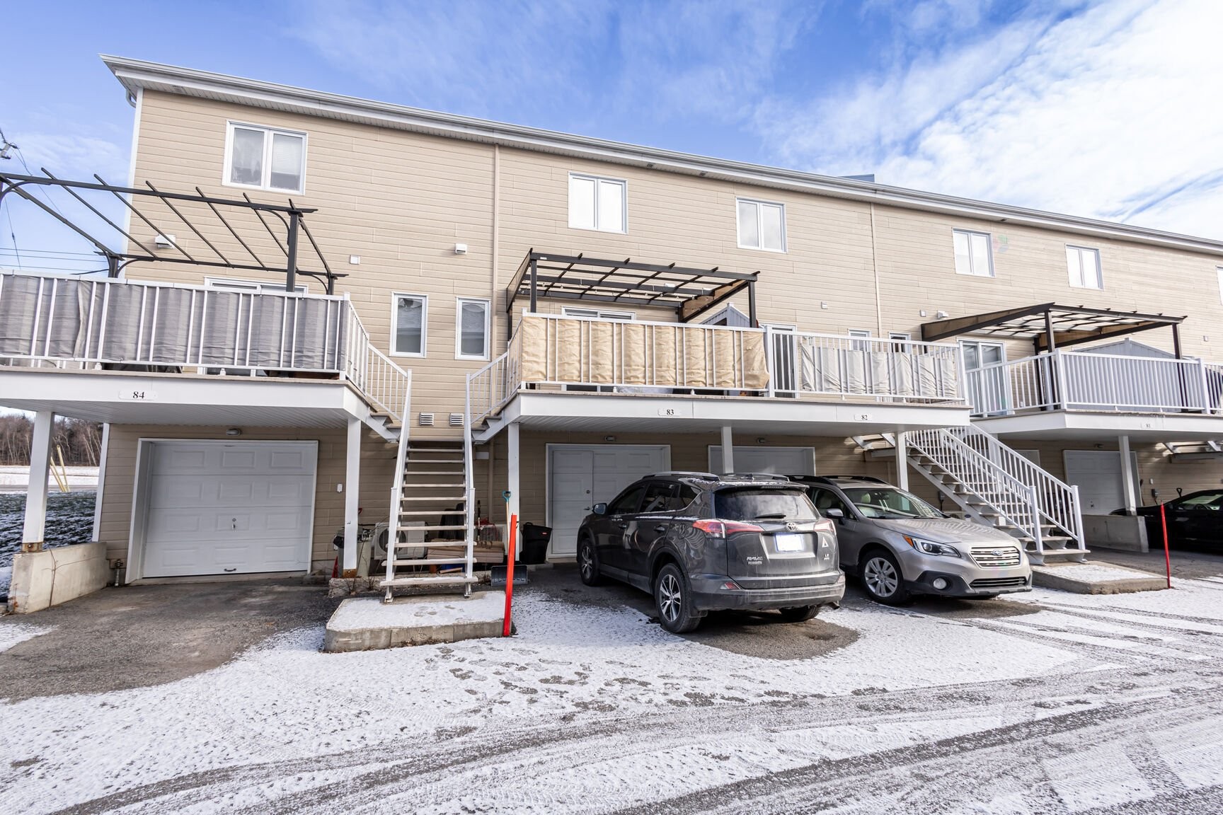 









9300


Rg Ste-Henriette

, 83,
Mirabel,




QC
J7J0J1

