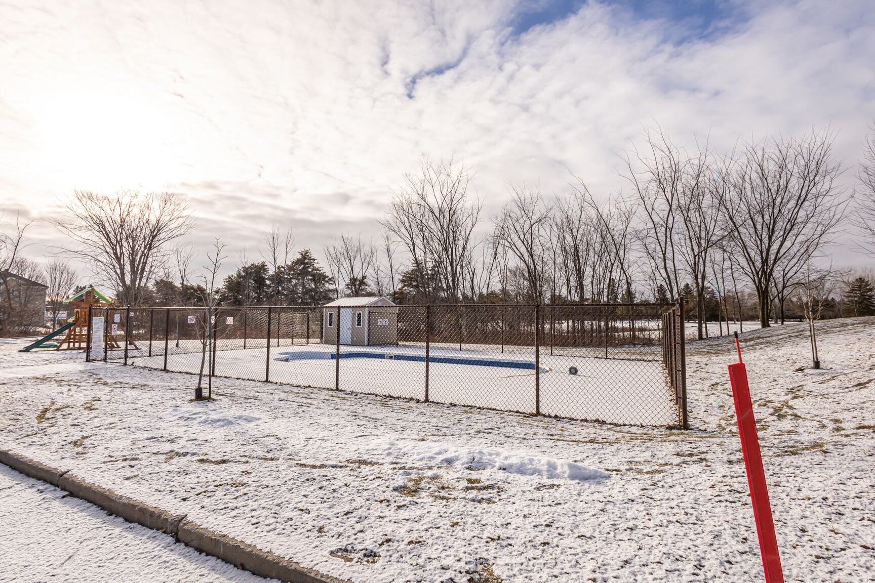 









9300


Rg Ste-Henriette

, 83,
Mirabel,




QC
J7J0J1


