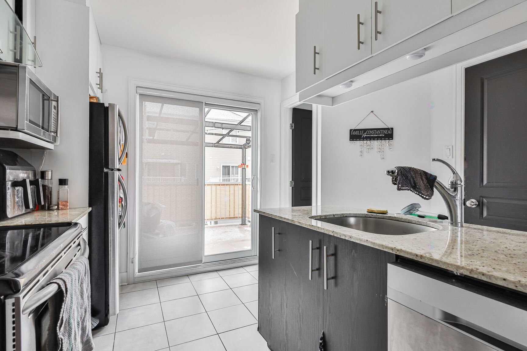









9300


Rg Ste-Henriette

, 83,
Mirabel,




QC
J7J0J1

