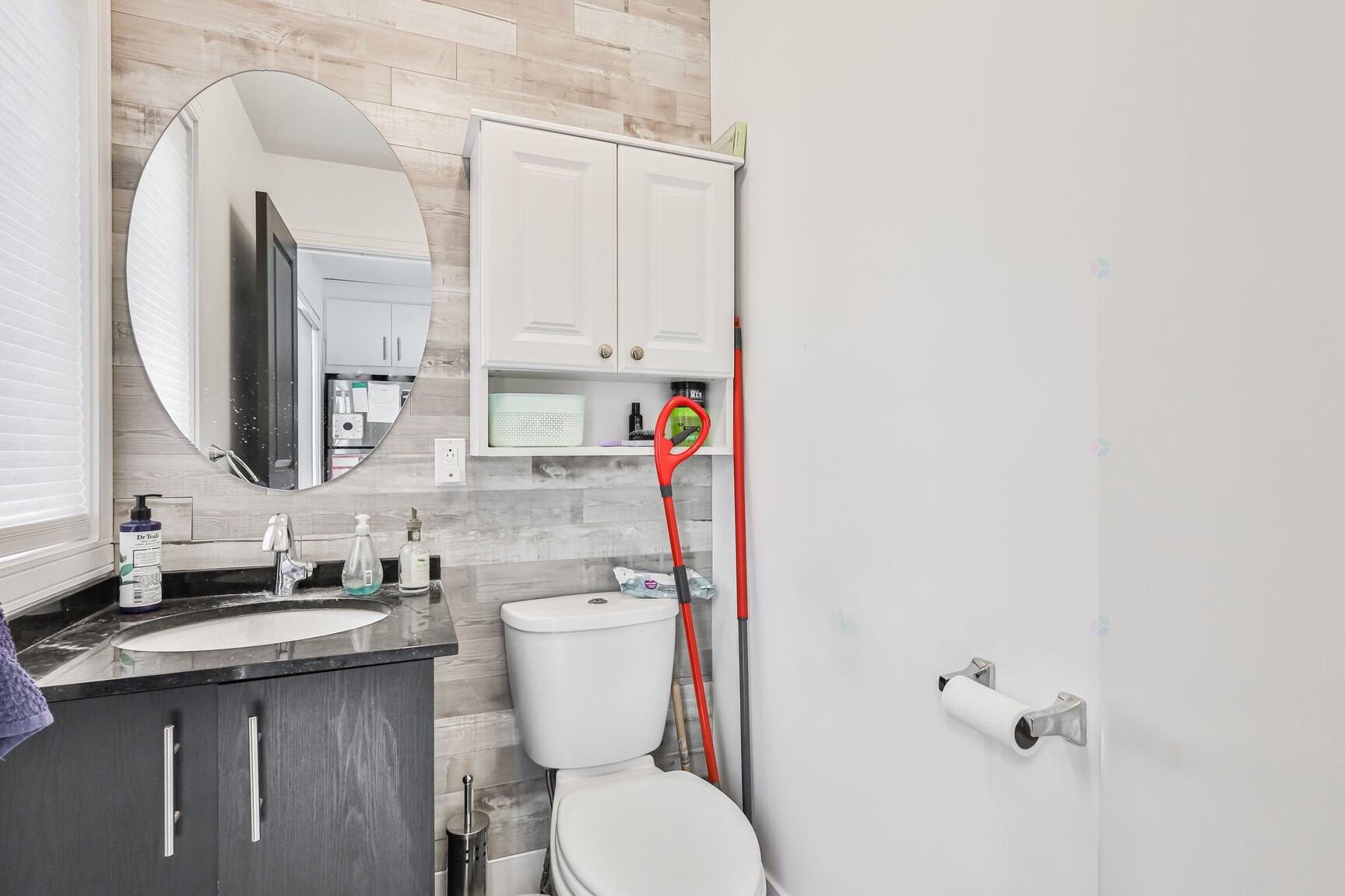









9300


Rg Ste-Henriette

, 83,
Mirabel,




QC
J7J0J1

