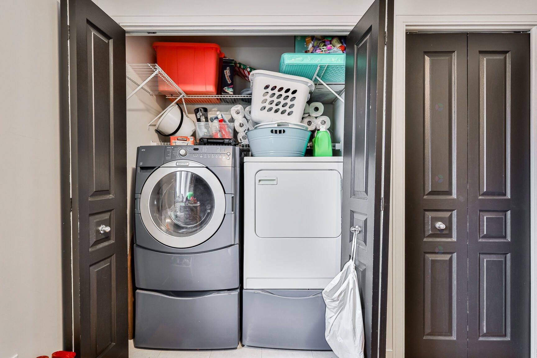 









9300


Rg Ste-Henriette

, 83,
Mirabel,




QC
J7J0J1

