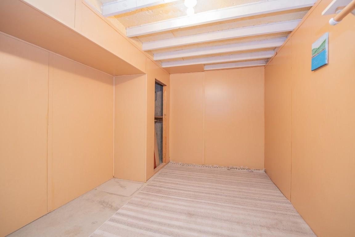 









3900


27

Avenue, 56,
Vernon,




BC
V1T 9E6

