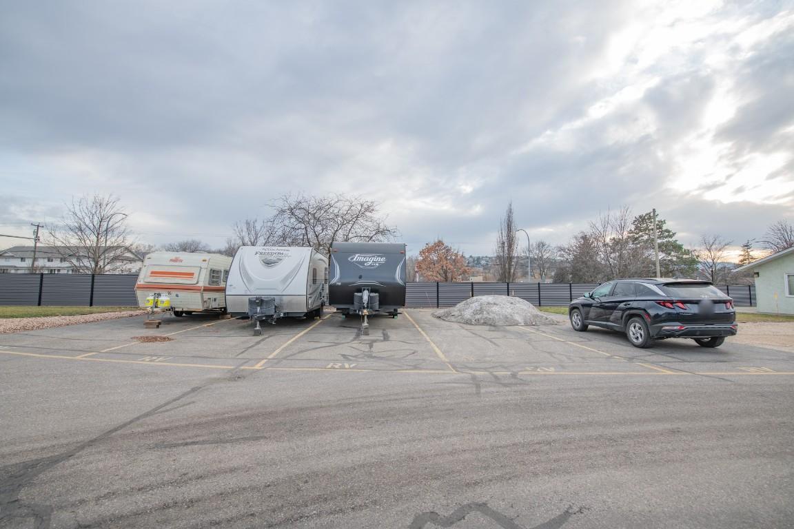 









3900


27

Avenue, 56,
Vernon,




BC
V1T 9E6

