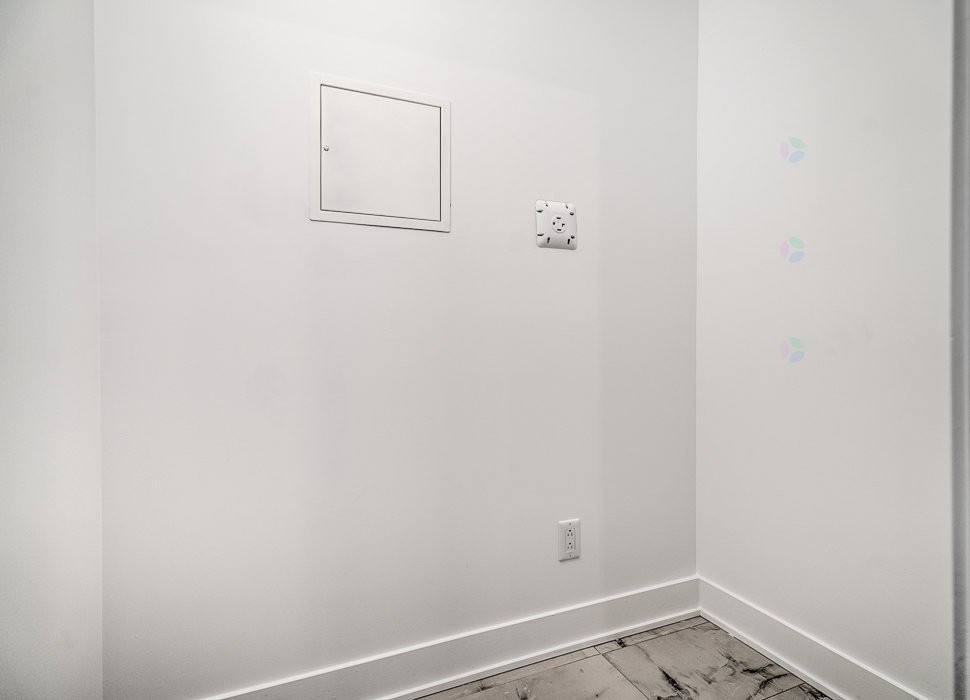 









1700


Rue Viola-Desmond

, 602,
Montréal (LaSalle),




QC
H8N0C8

