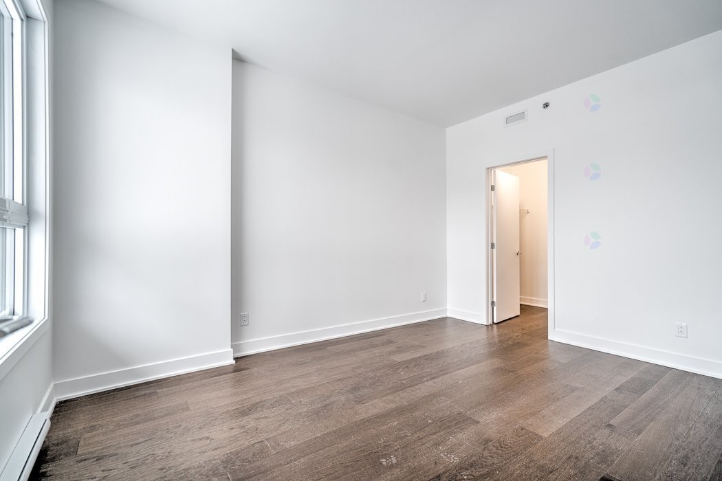 









1700


Rue Viola-Desmond

, 602,
Montréal (LaSalle),




QC
H8N0C8

