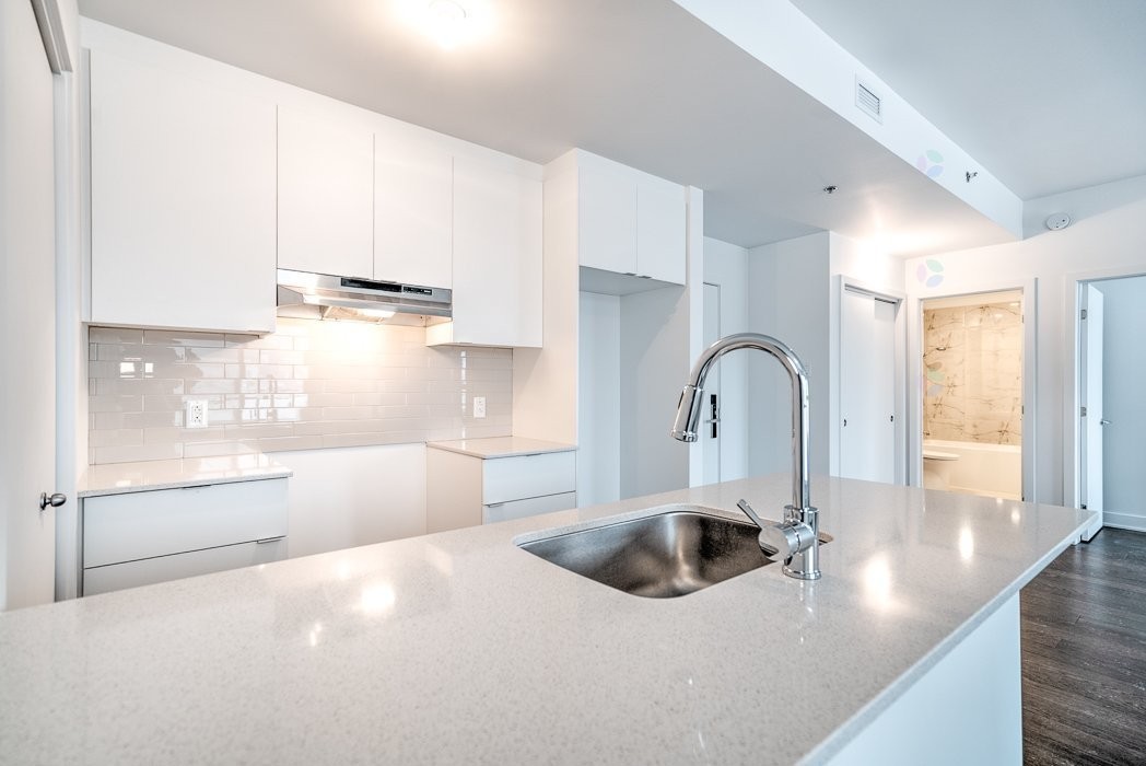 









1700


Rue Viola-Desmond

, 602,
Montréal (LaSalle),




QC
H8N0C8

