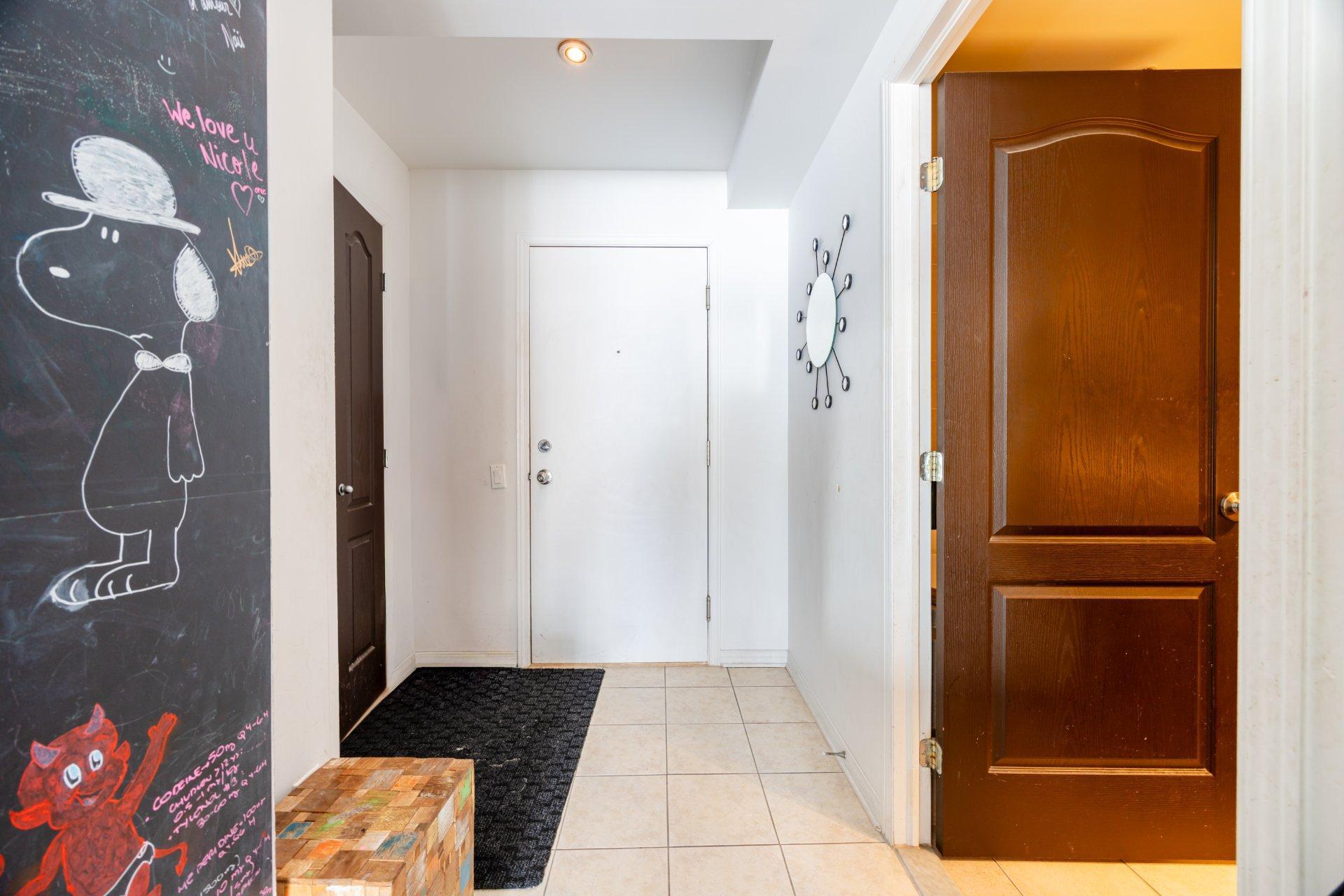 









3705


Av. Dupuis

, 207,
Montréal (Côte-des-Neiges/Notre-Dame-de-Grâce),




QC
H3T1E5

