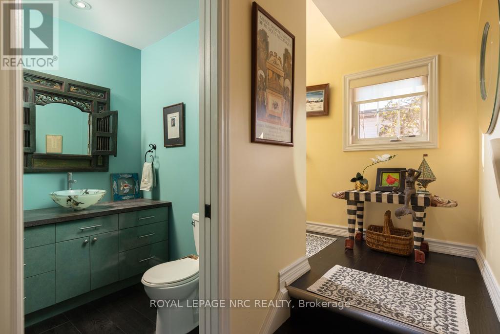 












149 MAIN STREET

,
St. Catharines (Port Dalhousie),




Ontario
L2N4V6

