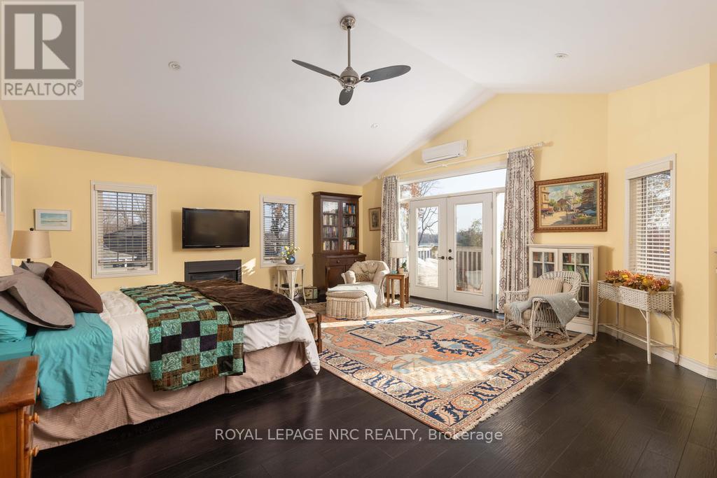 












149 MAIN STREET

,
St. Catharines (Port Dalhousie),




Ontario
L2N4V6

