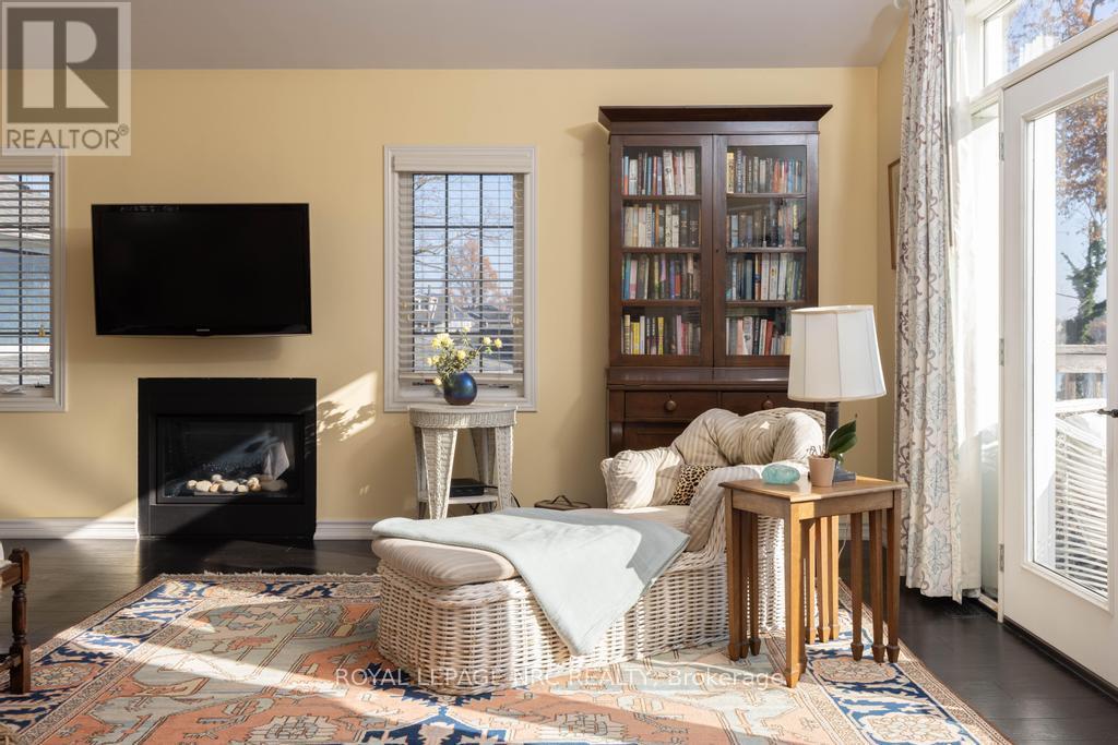 












149 MAIN STREET

,
St. Catharines (Port Dalhousie),




Ontario
L2N4V6

