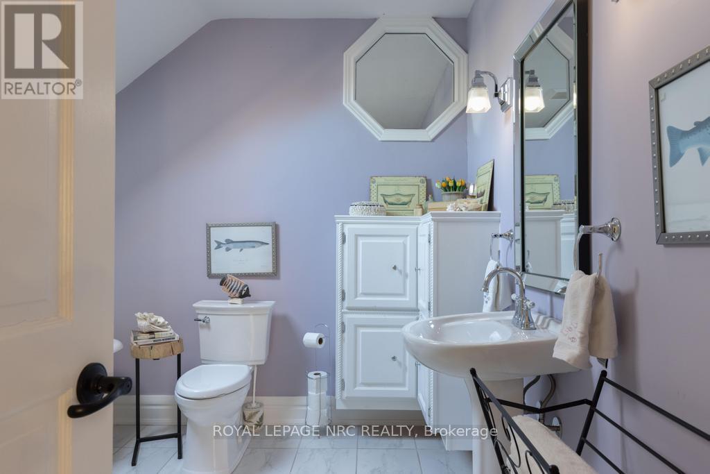 












149 MAIN STREET

,
St. Catharines (Port Dalhousie),




Ontario
L2N4V6

