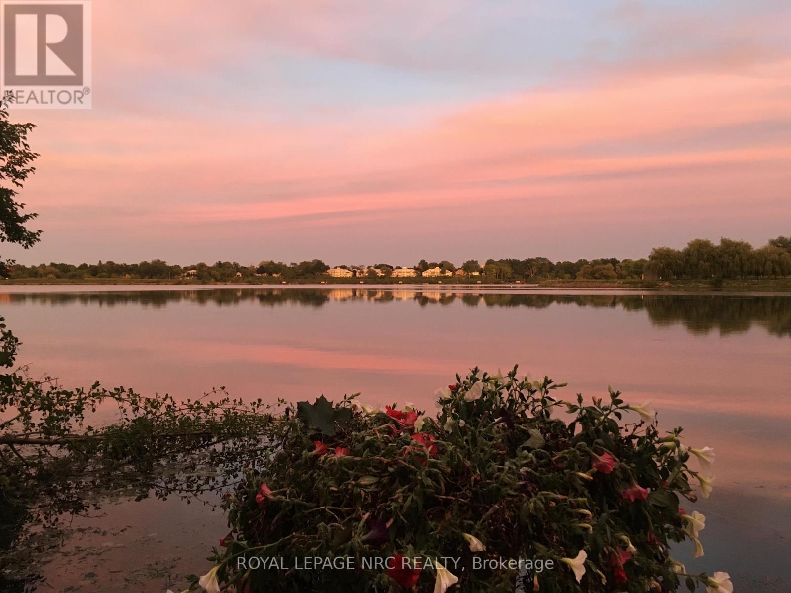 












149 MAIN STREET

,
St. Catharines (Port Dalhousie),




Ontario
L2N4V6

