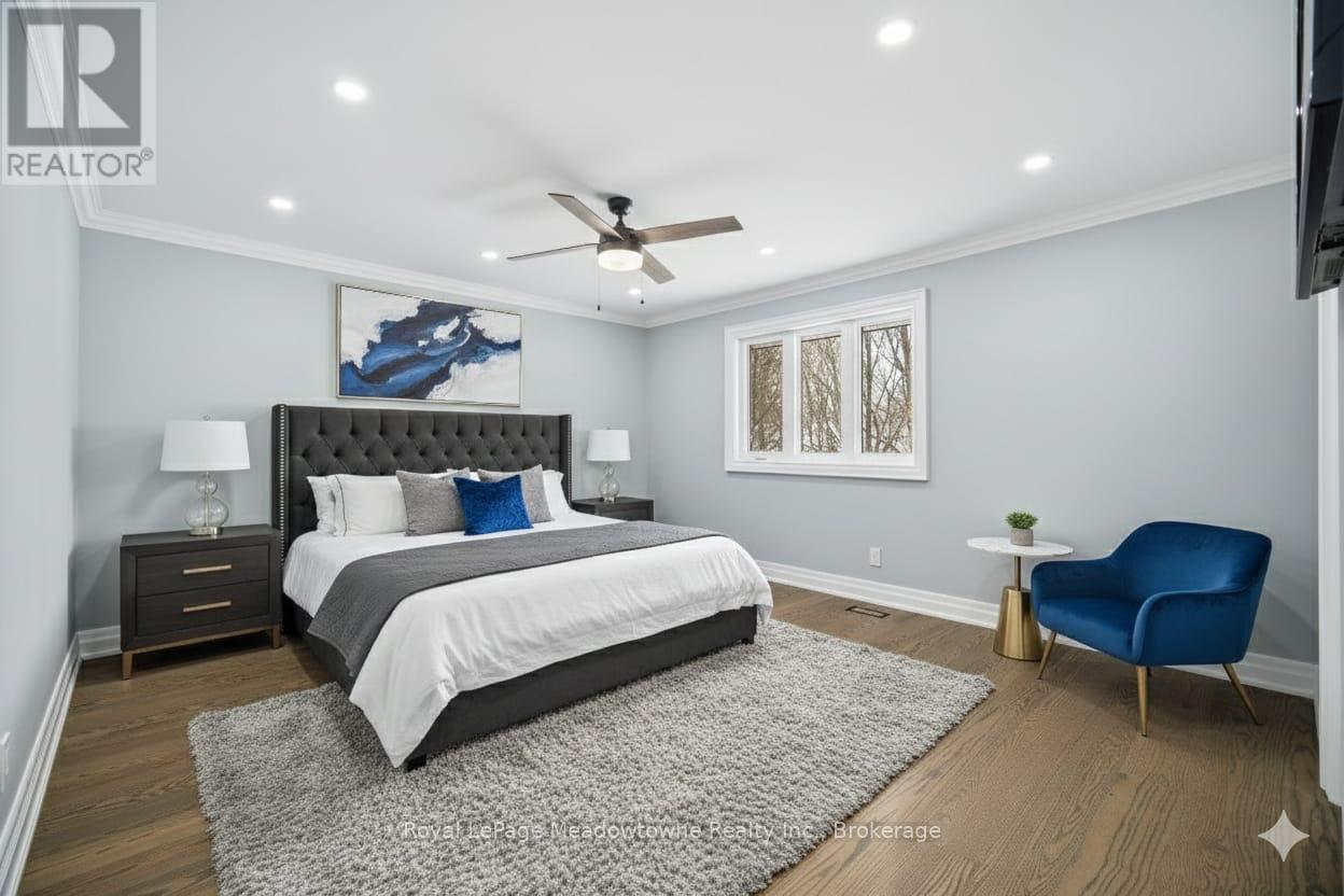 












170 CRAWFORD CRESCENT

,
Milton (Campbellville),




Ontario
L0P1B0

