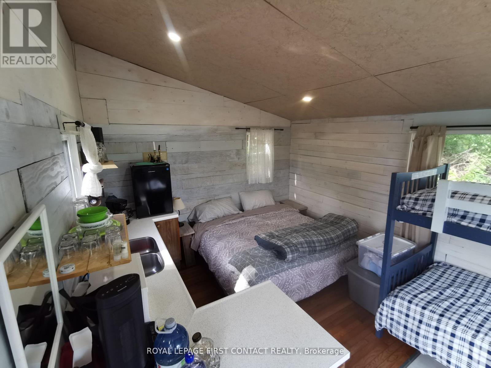 












333 HEALEY LAKE W/A

,
The Archipelago,




Ontario
P0C1H0

