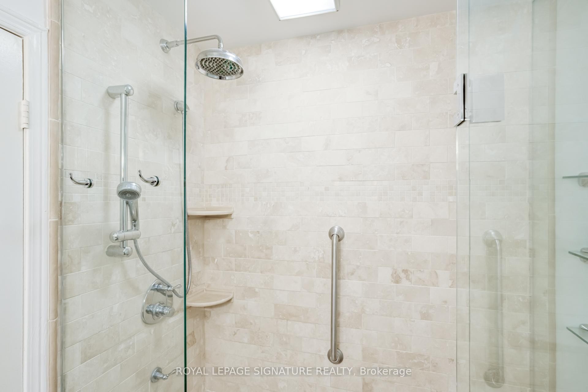 









3420


South Millway

Way, 22,
Mississauga,




ON
L5L 3V4

