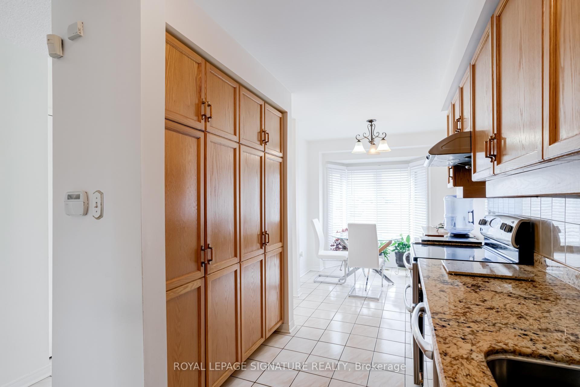 









3420


South Millway

Way, 22,
Mississauga,




ON
L5L 3V4

