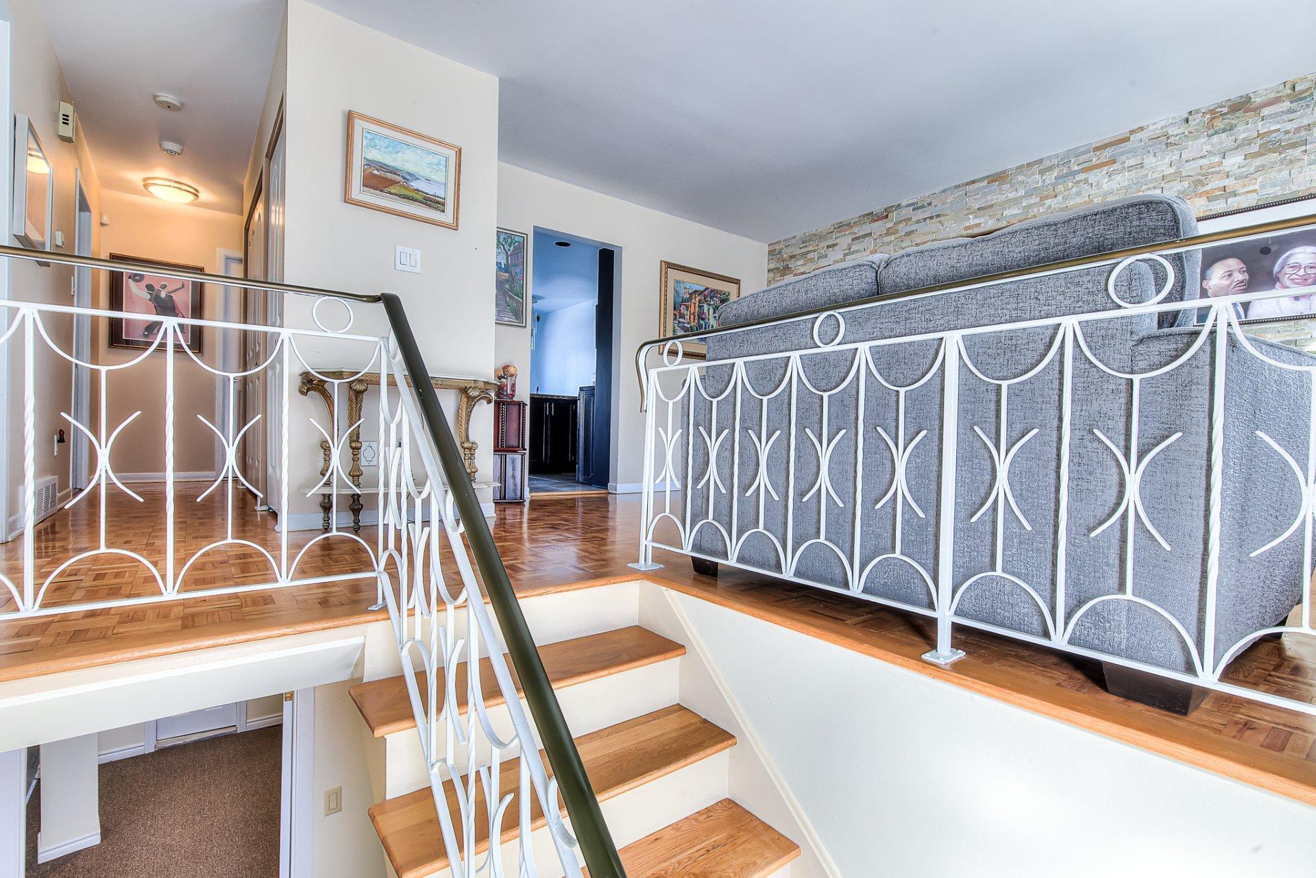 









3660


Rue Isabelle

,
Laval (Fabreville),




QC
H7P4Z6

