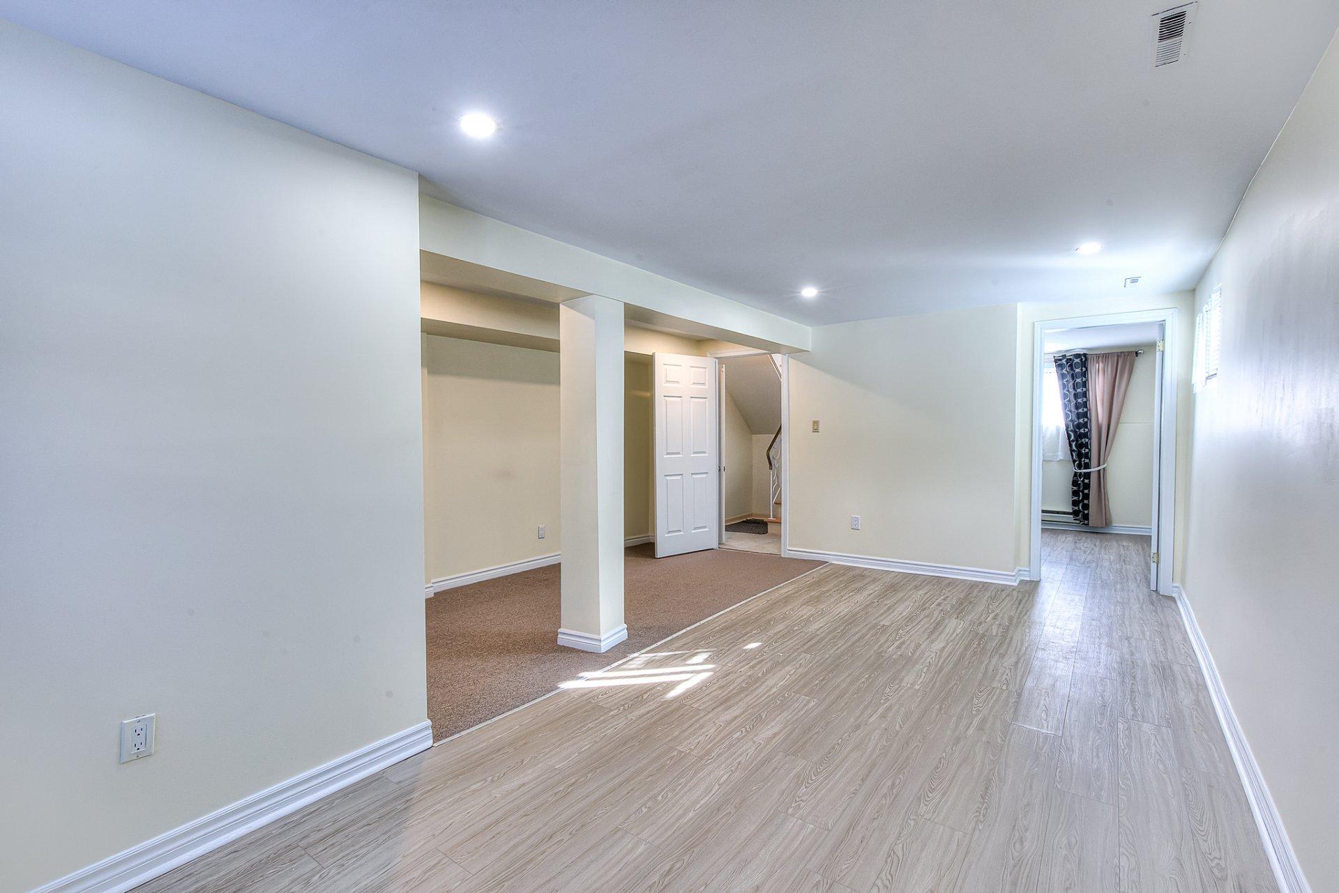 









3660


Rue Isabelle

,
Laval (Fabreville),




QC
H7P4Z6

