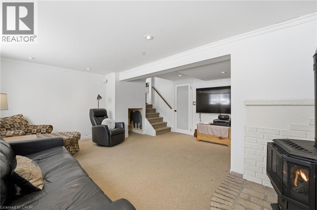 












34 CAREY Street

,
Waterdown,




Ontario
L8B0L5

