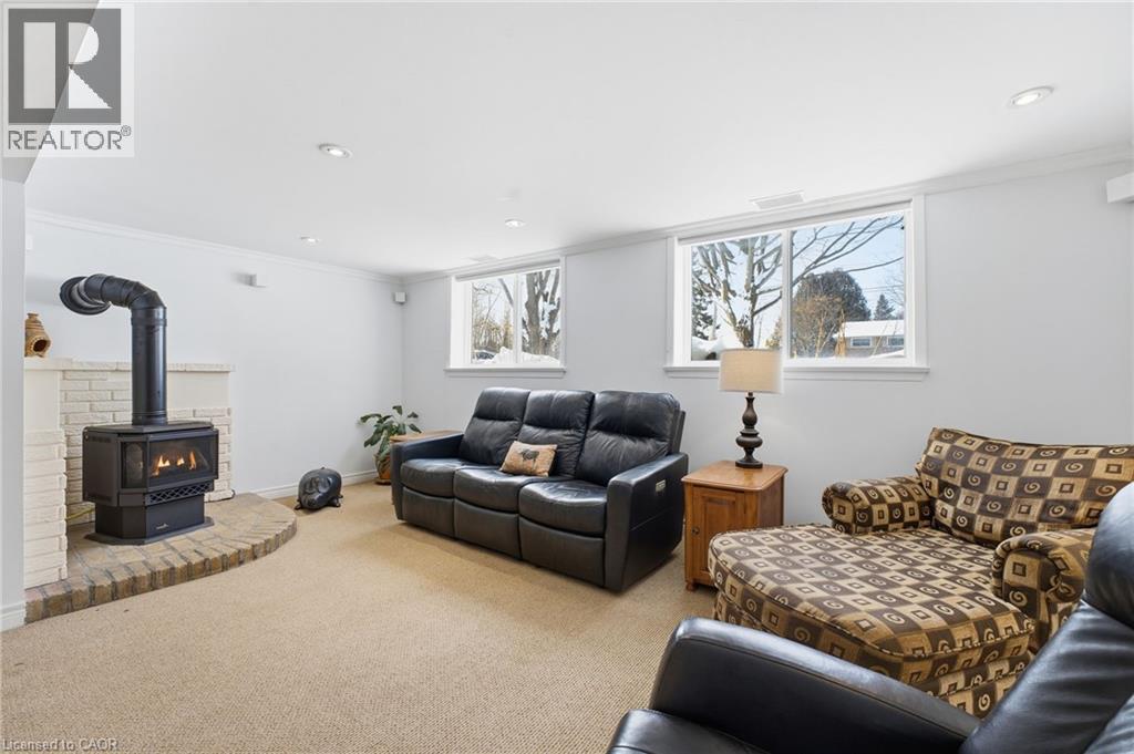 












34 CAREY Street

,
Waterdown,




Ontario
L8B0L5

