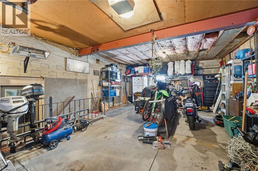 












34 CAREY Street

,
Waterdown,




Ontario
L8B0L5

