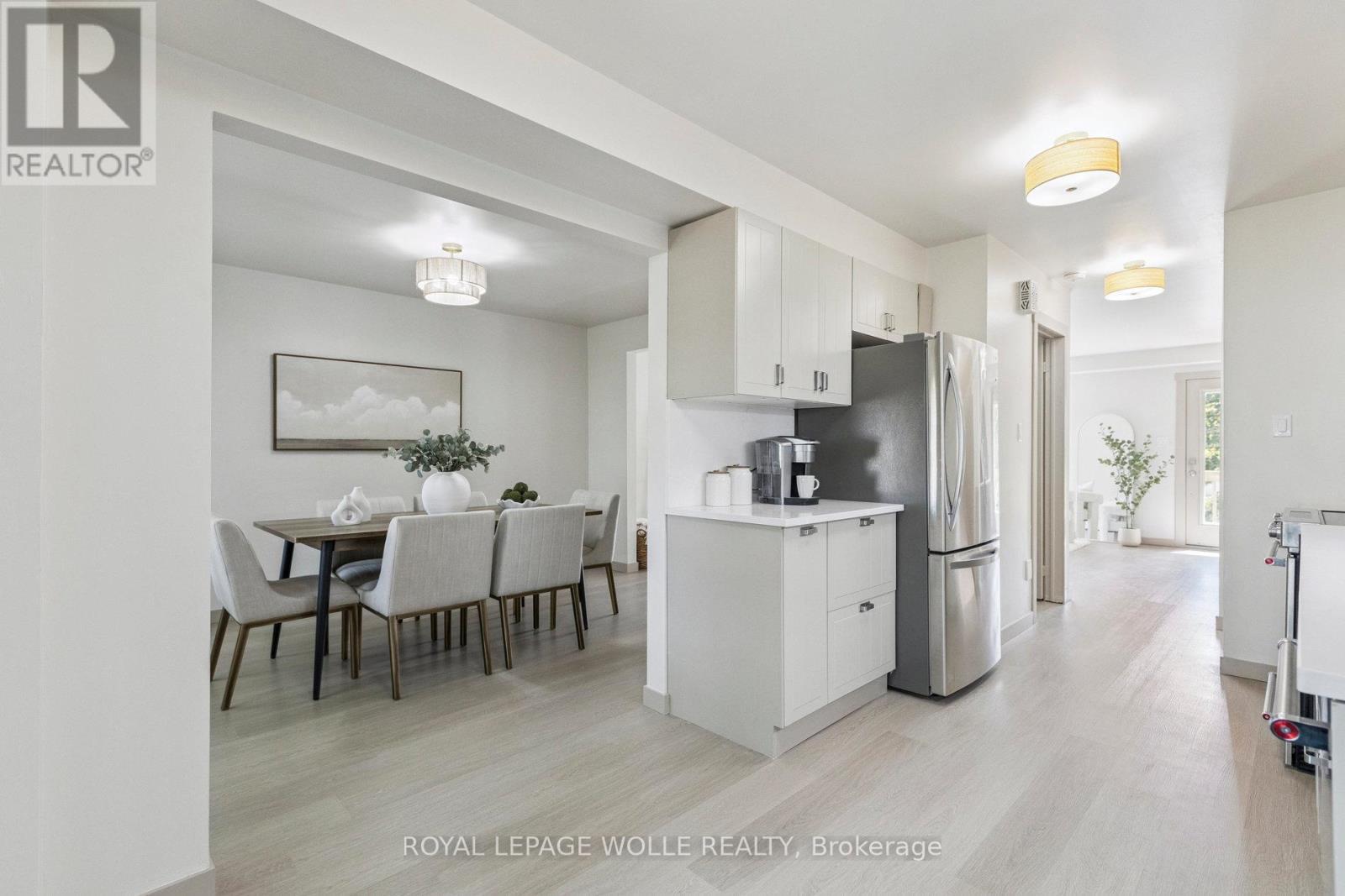 












27 - 89 WOOLWICH STREET

,
Waterloo,




Ontario
N2K1S5

