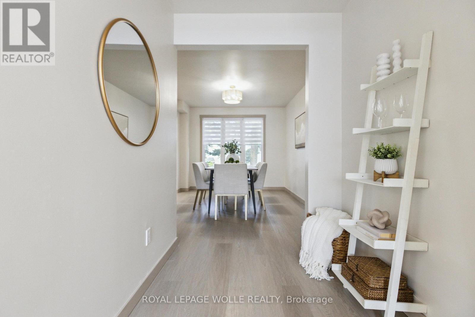 












27 - 89 WOOLWICH STREET

,
Waterloo,




Ontario
N2K1S5

