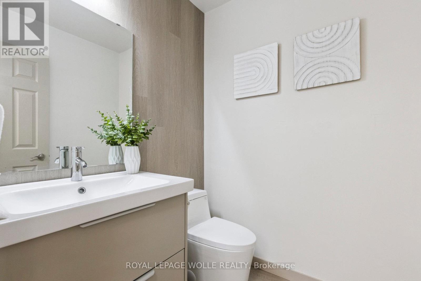 












27 - 89 WOOLWICH STREET

,
Waterloo,




Ontario
N2K1S5

