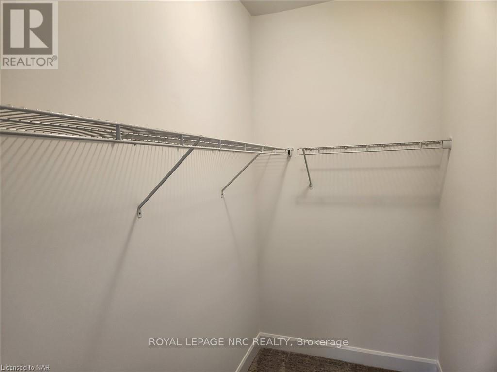 












66 BEACHWALK CRESCENT

,
Fort Erie (Crystal Beach),




Ontario
L0S1N0

