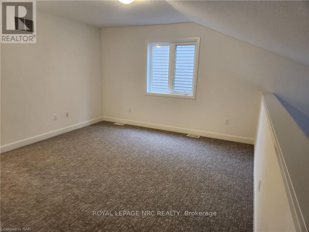 












66 BEACHWALK CRESCENT

,
Fort Erie (Crystal Beach),




Ontario
L0S1N0

