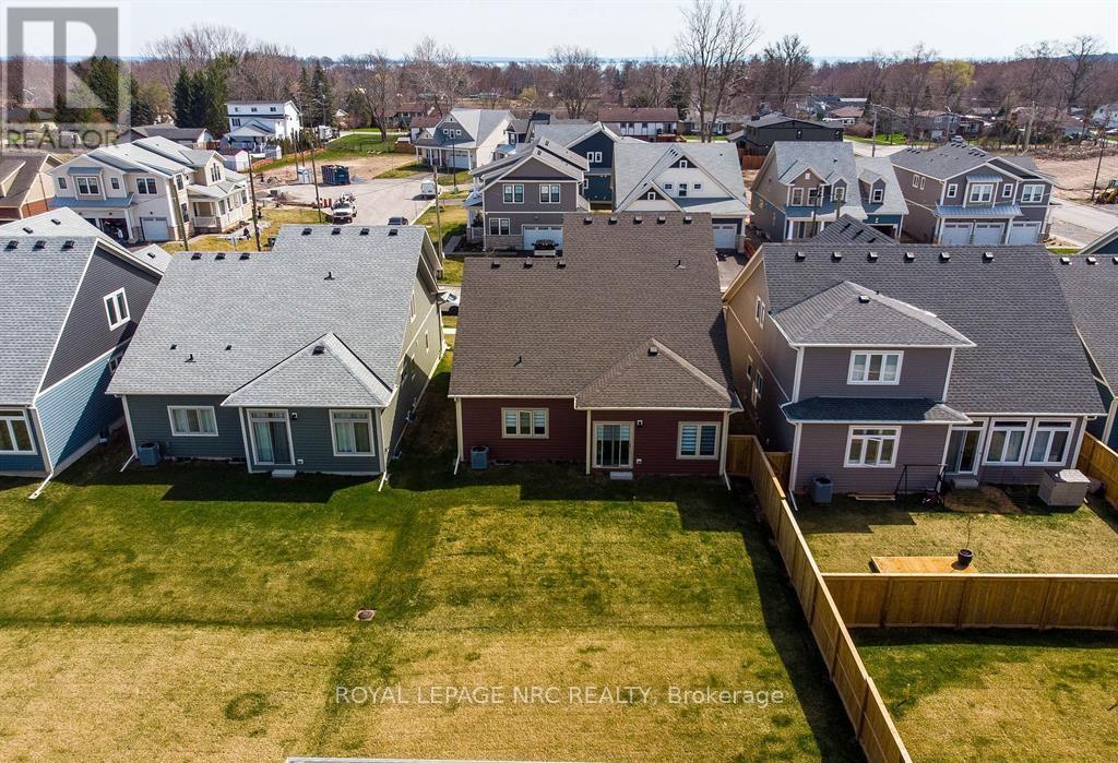 












66 BEACHWALK CRESCENT

,
Fort Erie (Crystal Beach),




Ontario
L0S1N0

