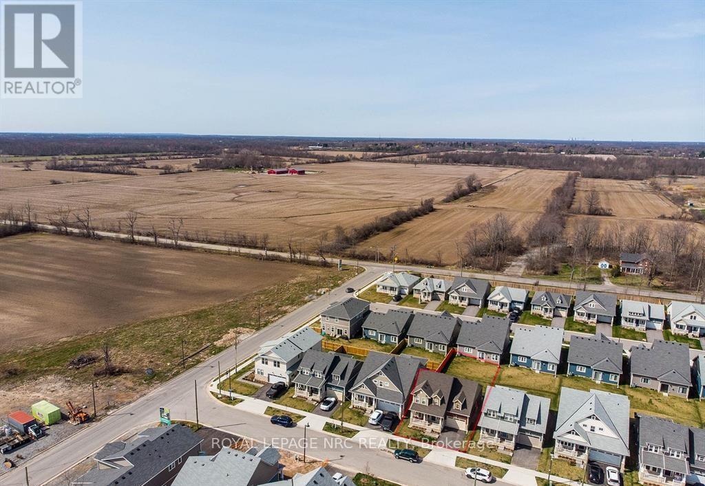 












66 BEACHWALK CRESCENT

,
Fort Erie (Crystal Beach),




Ontario
L0S1N0

