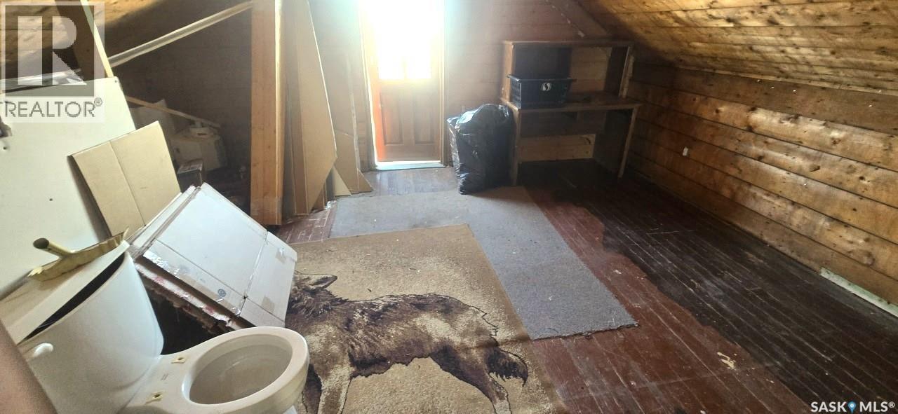 












104 Jubilee STREET

,
Burstall,




Saskatchewan
S0N0H0

