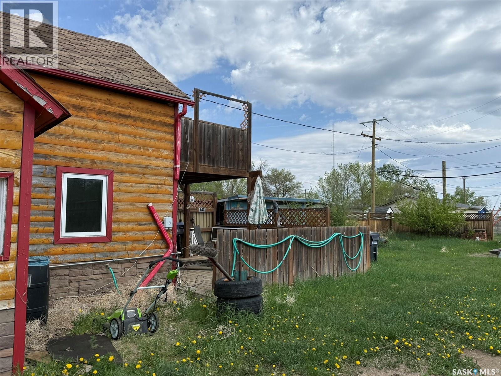 












104 Jubilee STREET

,
Burstall,




Saskatchewan
S0N0H0

