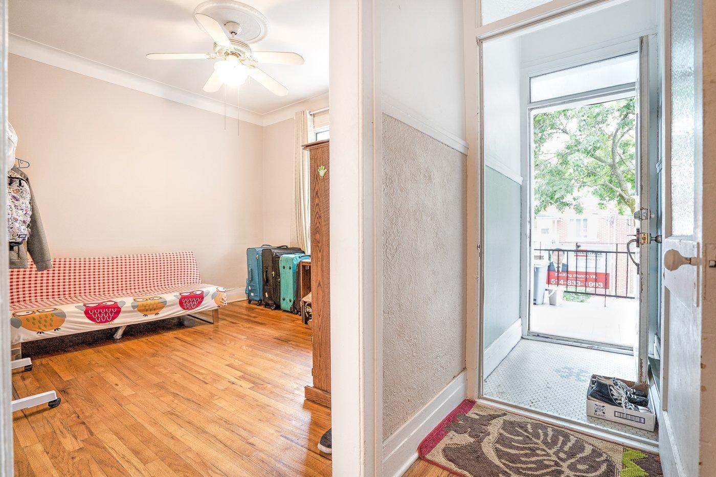 









5436


14e Avenue

,
Montréal (Rosemont/La Petite-Patrie),




QC
H1X2W2

