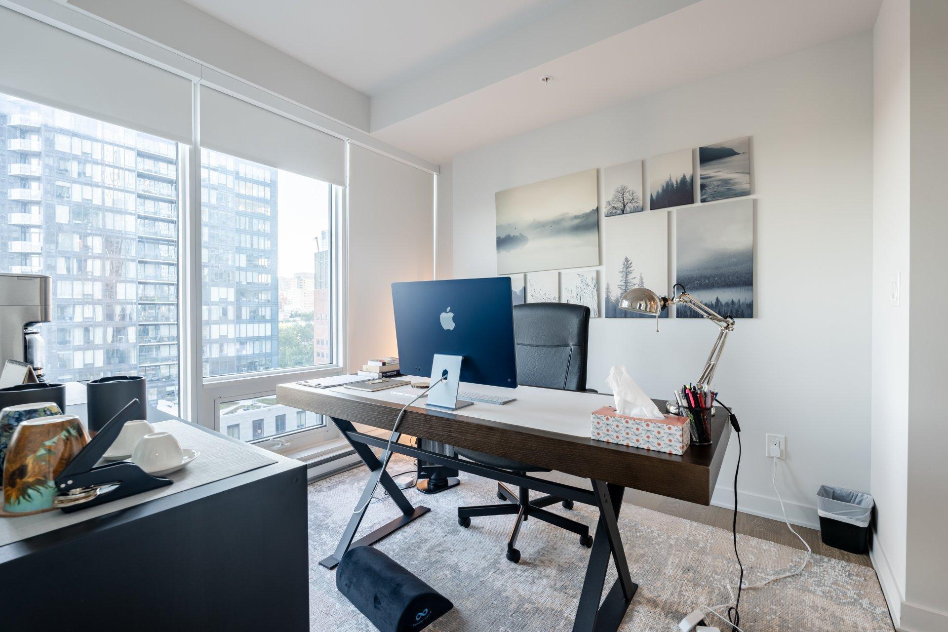 









1188


Rue St-Antoine O.

, 1104,
Montréal (Ville-Marie),




QC
H3C1B4

