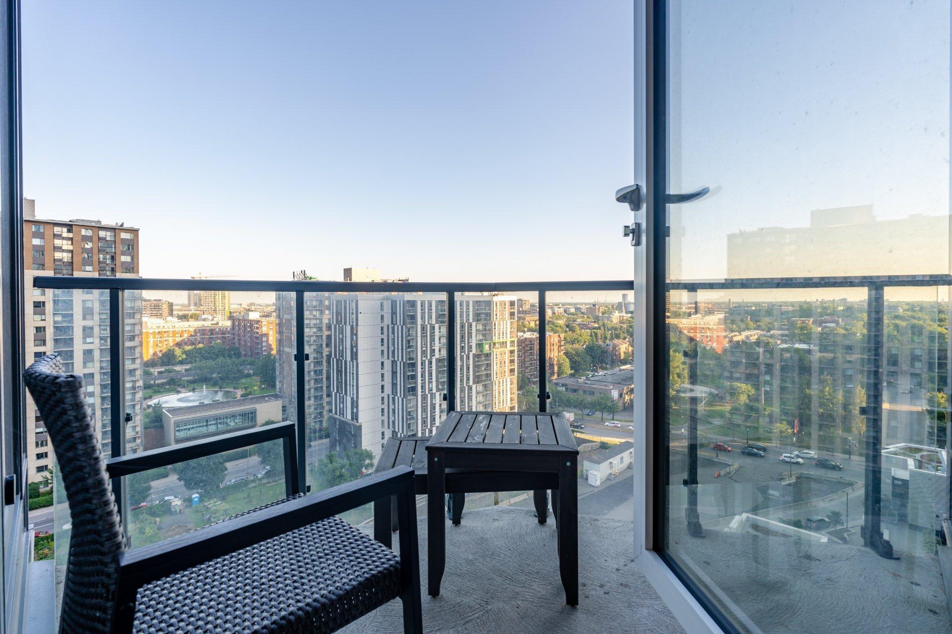 









1188


Rue St-Antoine O.

, 1104,
Montréal (Ville-Marie),




QC
H3C1B4

