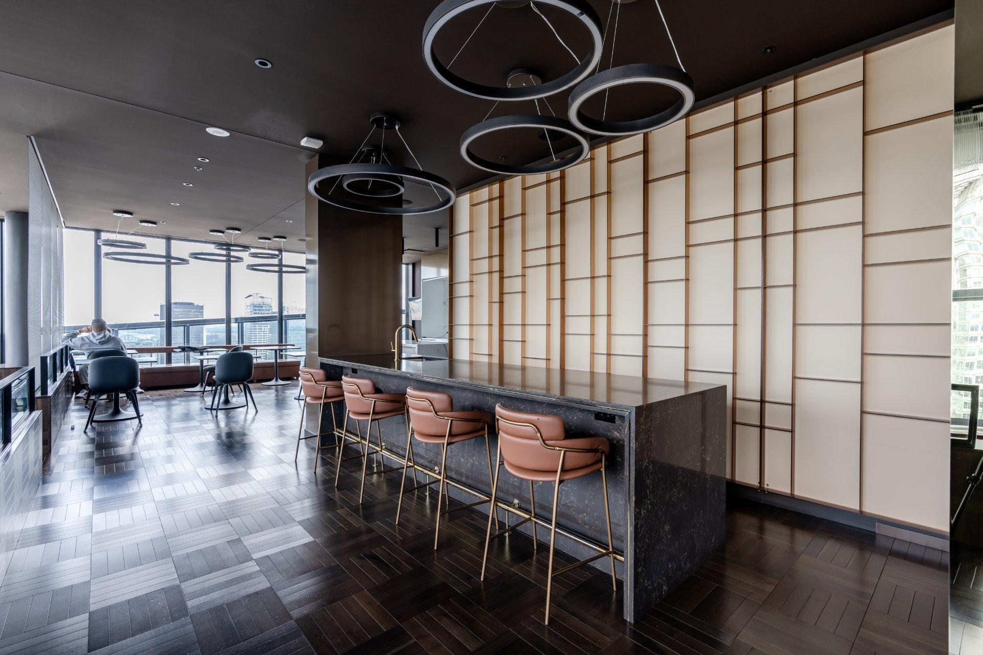 









1188


Rue St-Antoine O.

, 1104,
Montréal (Ville-Marie),




QC
H3C1B4

