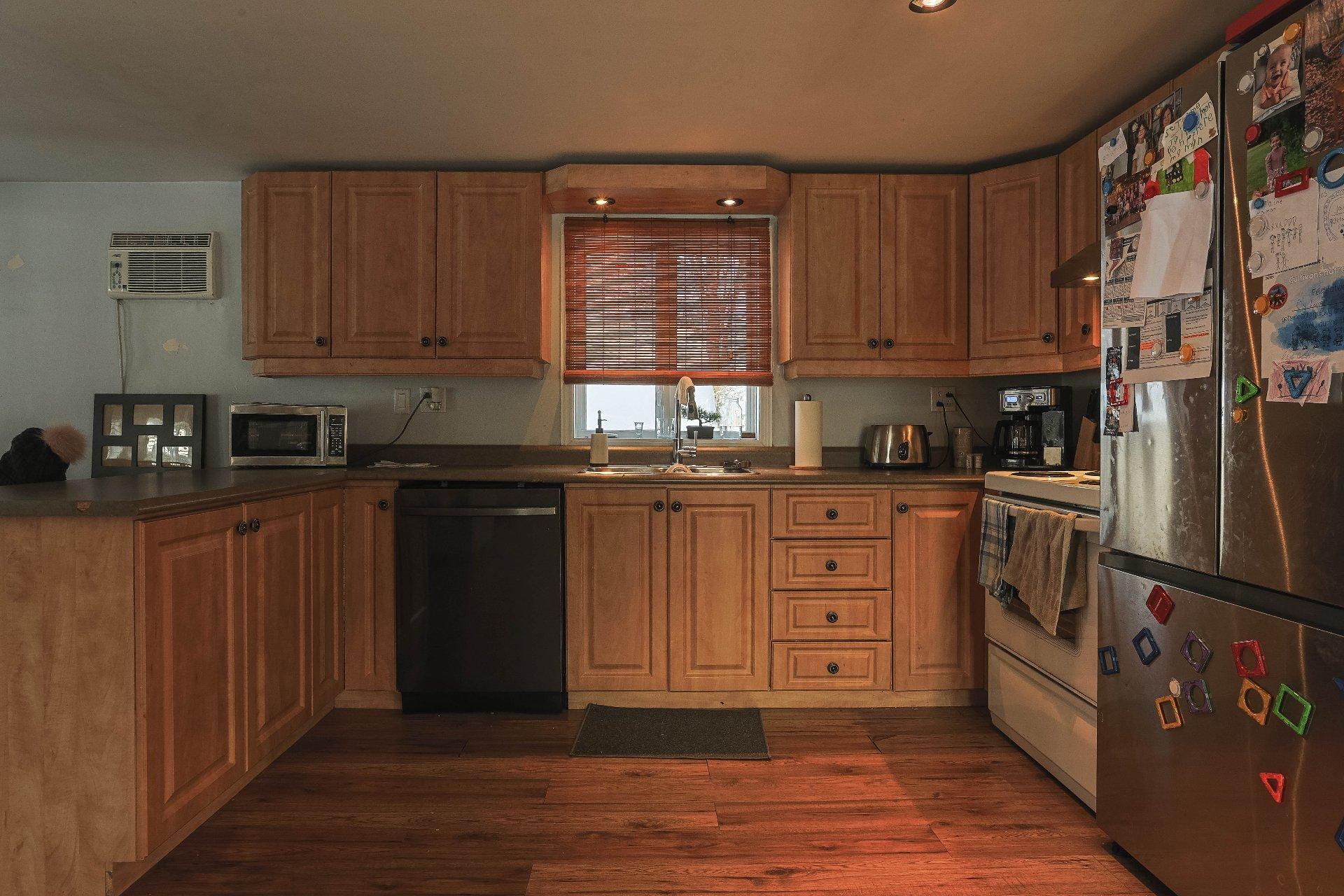 









81


Rue des Hêtres

,
Notre-Dame-du-Mont-Carmel,




QC
G0X3J0

