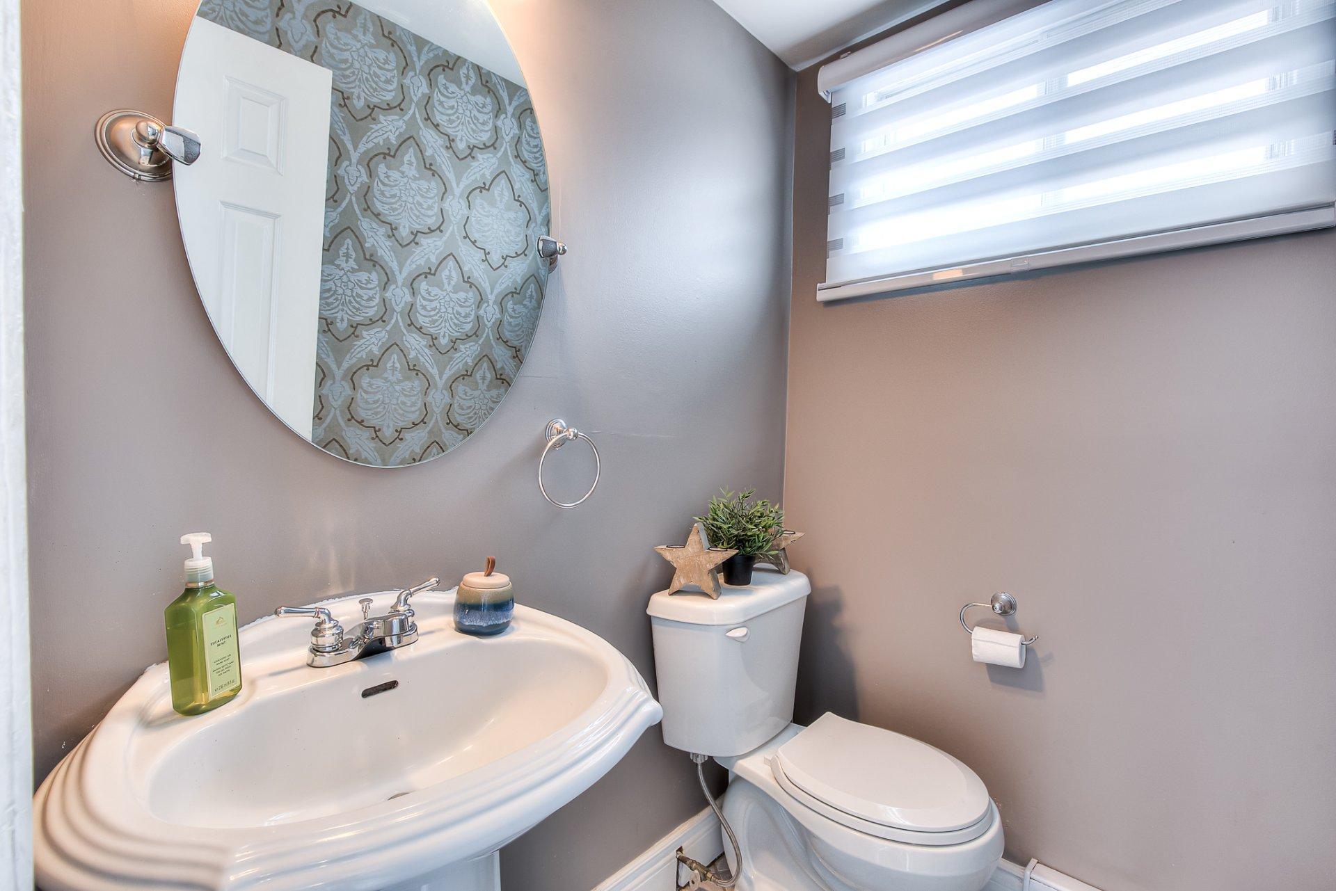 









1317


Rue Fletcher

,
Laval (Chomedey),




QC
H7W3Y3

