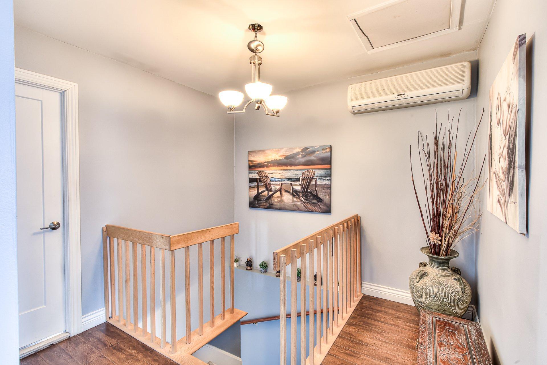 









1317


Rue Fletcher

,
Laval (Chomedey),




QC
H7W3Y3

