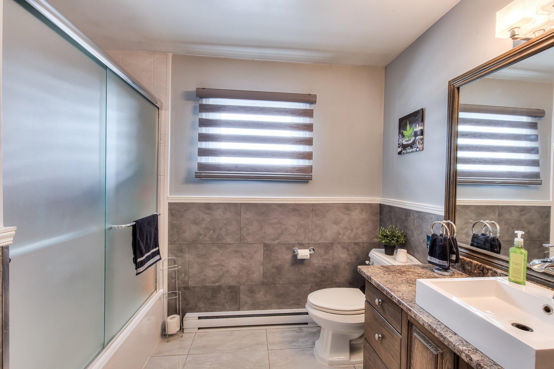 









1317


Rue Fletcher

,
Laval (Chomedey),




QC
H7W3Y3

