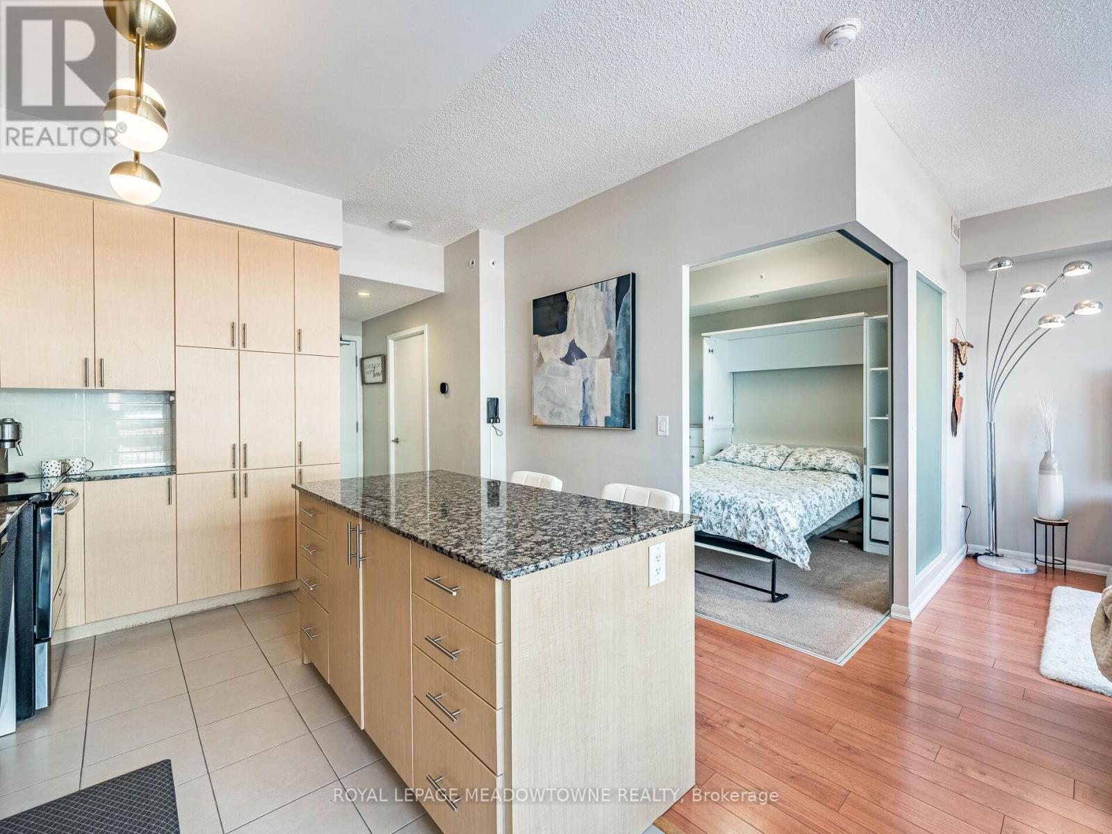 












832 - 830 LAWRENCE AVENUE W

,
Toronto,




Ontario
M6A0A2

