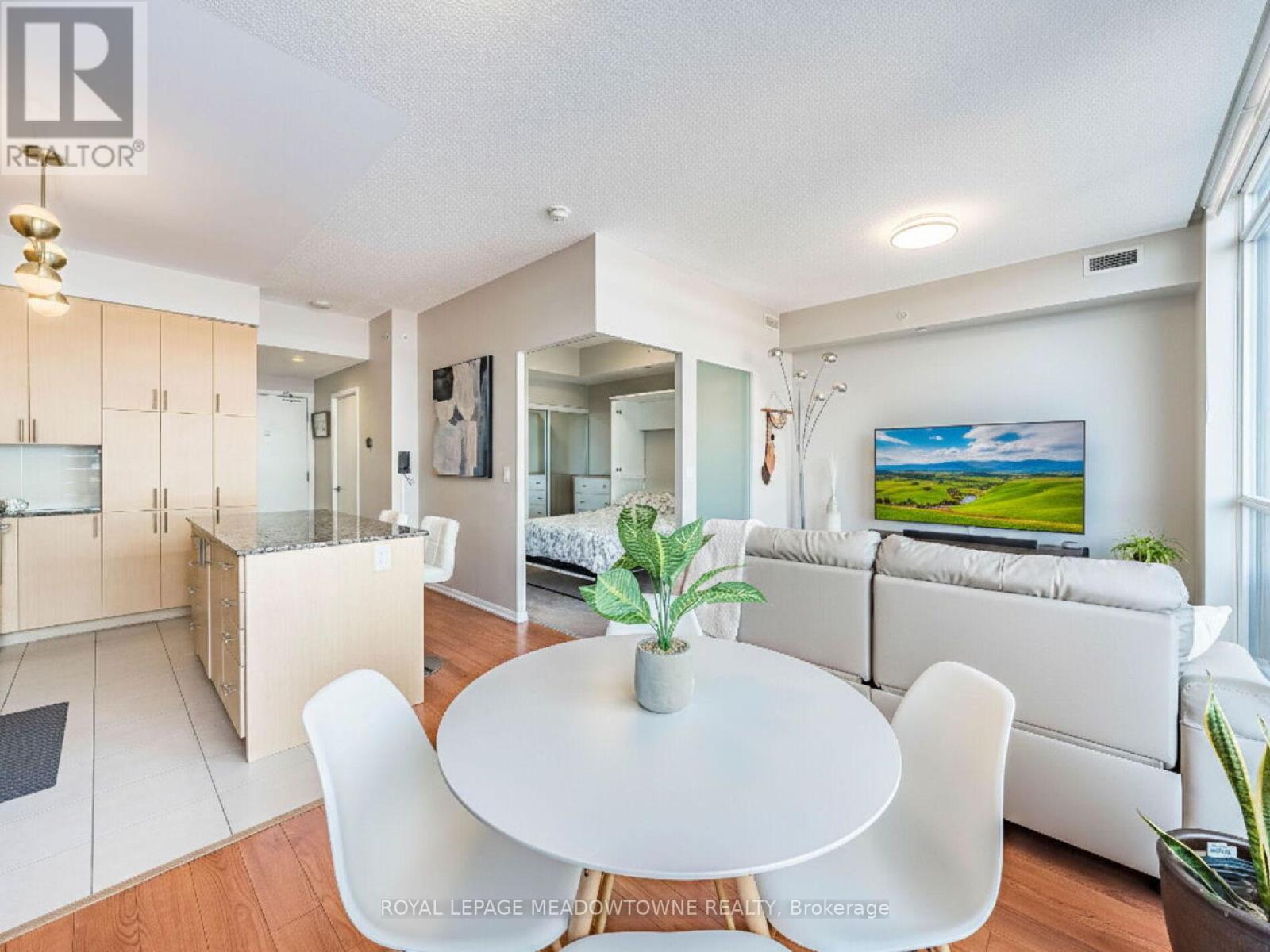 












832 - 830 LAWRENCE AVENUE W

,
Toronto,




Ontario
M6A0A2

