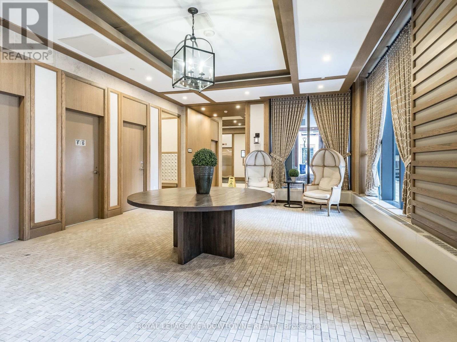 












832 - 830 LAWRENCE AVENUE W

,
Toronto,




Ontario
M6A0A2

