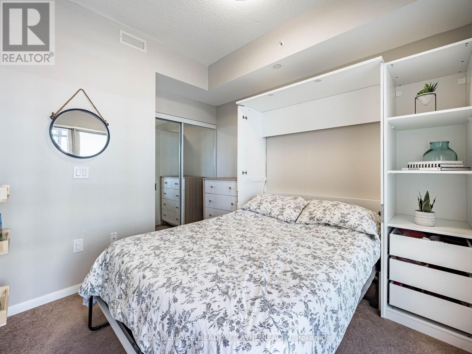 












832 - 830 LAWRENCE AVENUE W

,
Toronto,




Ontario
M6A0A2

