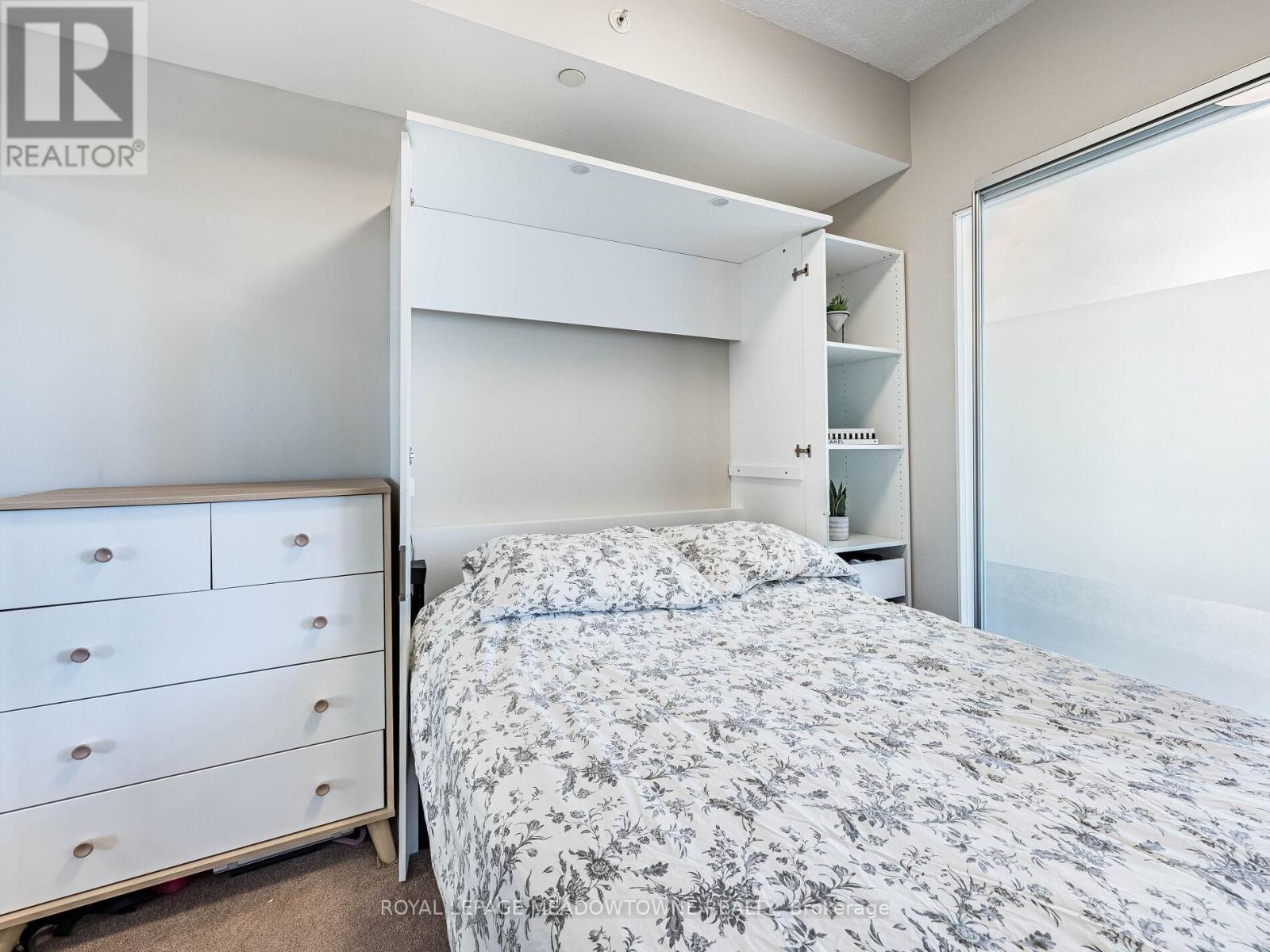 












832 - 830 LAWRENCE AVENUE W

,
Toronto,




Ontario
M6A0A2

